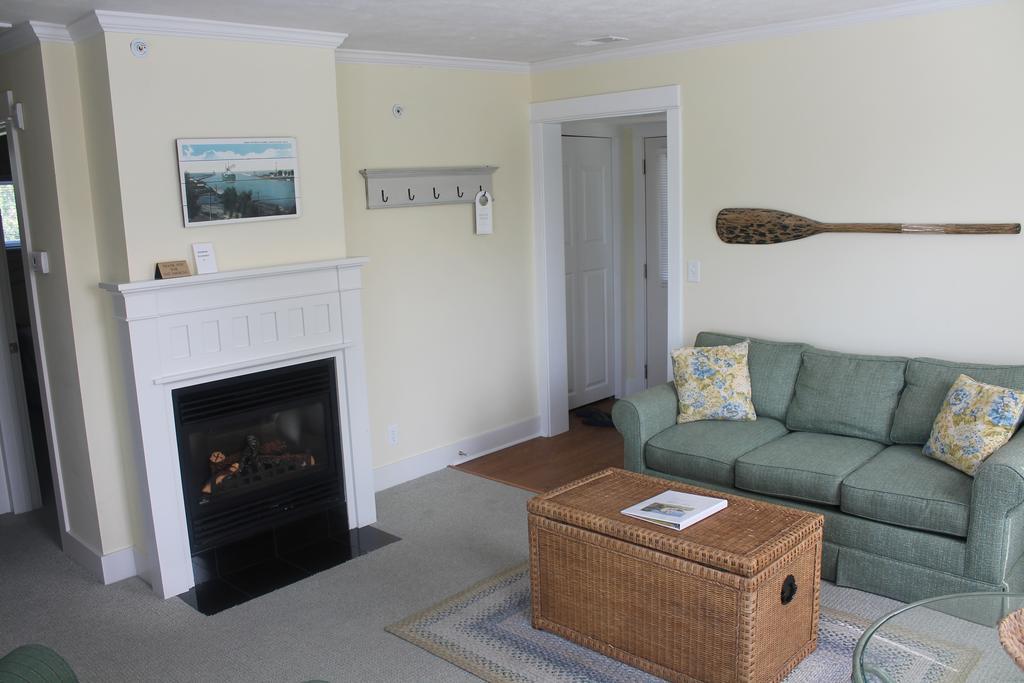 Captain'S Cottage Suites Grand Haven Quarto foto