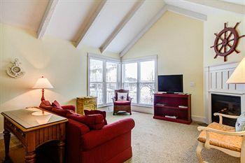 Captain'S Cottage Suites Grand Haven Exterior foto